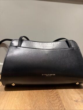 Divina Firenze Black Leather Shoulder Bag